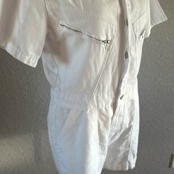 Zara | Utility Short Jumpsuit in White (NWT) - Picture 4 of 7